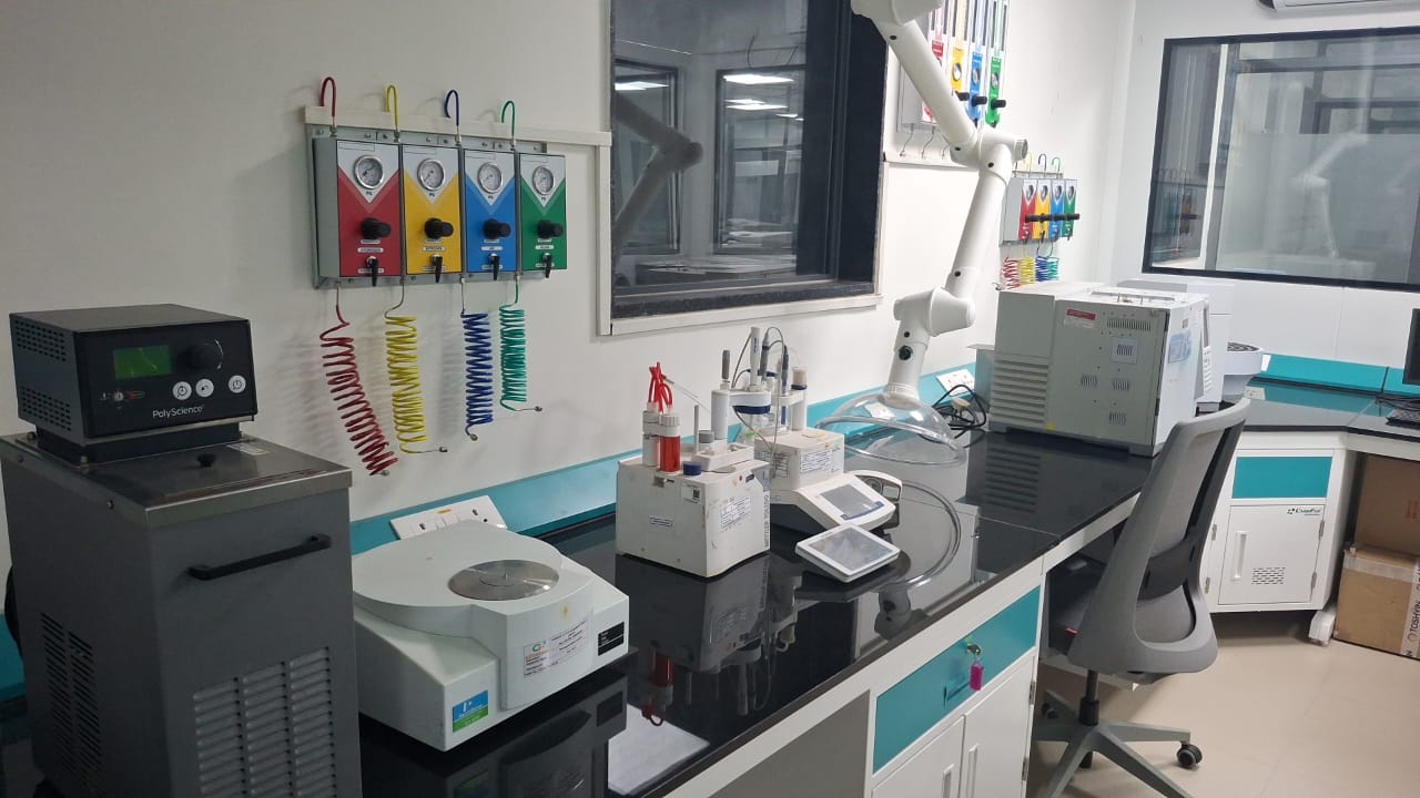 High Precision Titration, Moisture Analysis, and Gas Manifold Workstation